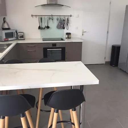 Privative 3 Et Piscine Priv Pres Villa
