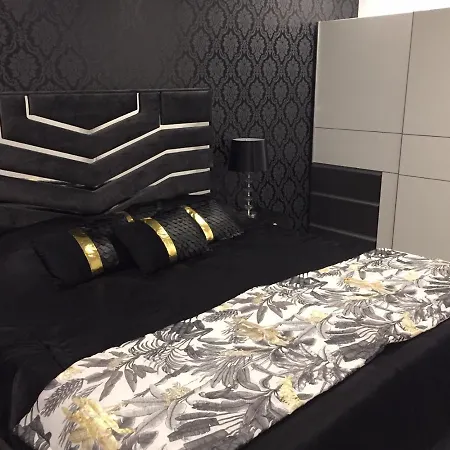 Privative 3 Avec Piscine Privee Sans Vis A Vis Et Avec Climatisation Pres *
