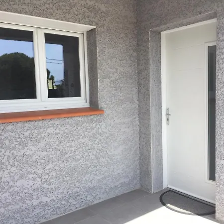Villa Privative 3 Et Piscine Priv Pres *