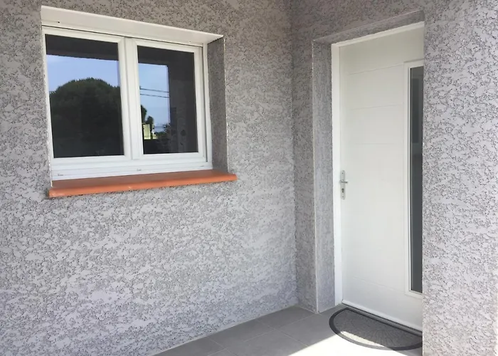 Villa Privative 3 Et Piscine Priv Pres *