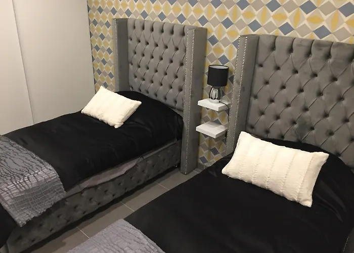 Privative 3 Et Piscine Priv Pres *