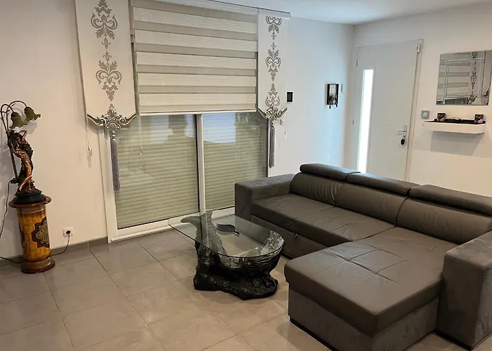 Privative 3 Et Piscine Priv Pres * Carcassonne